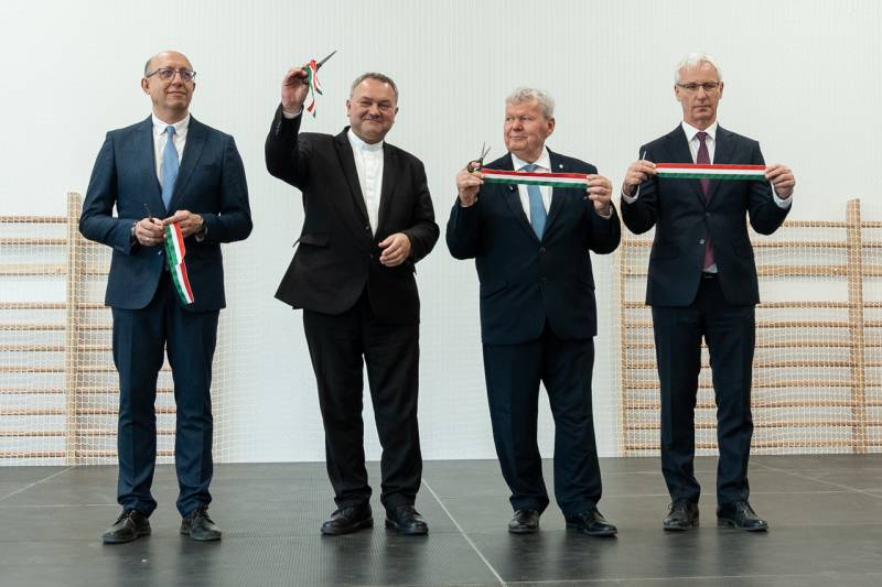 2026_03_11_paks tornacsarnok atadas_66.jpg